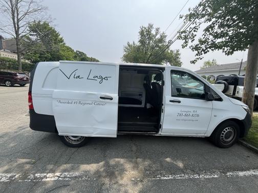 2018 Mercedes-Benz Metris Base