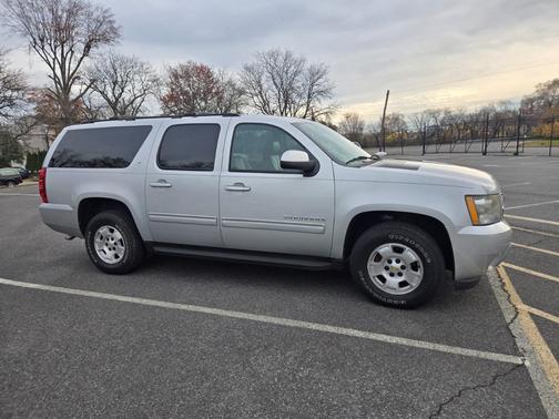 2011 Chevrolet Suburban 1500 LT