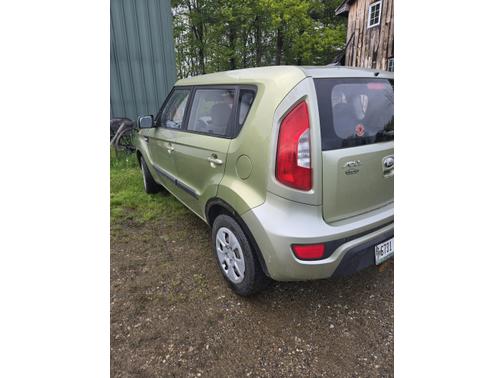 2013 Kia Soul Base
