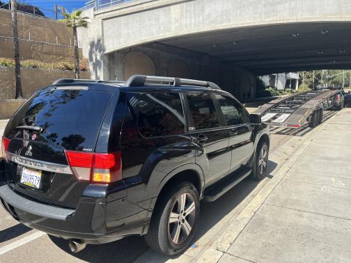 2011 Mitsubishi Endeavor SE