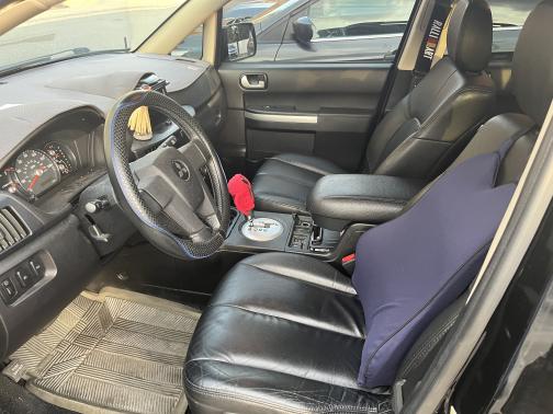 2011 Mitsubishi Endeavor SE