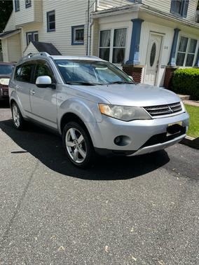 2008 Mitsubishi Outlander XLS