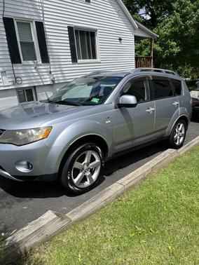 2008 Mitsubishi Outlander XLS
