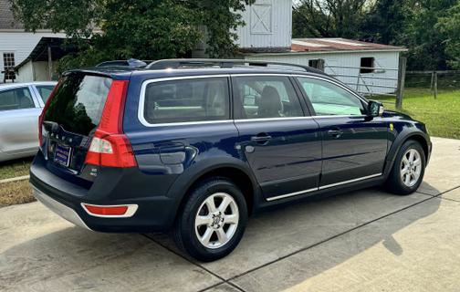 2010 Volvo XC70 3.2
