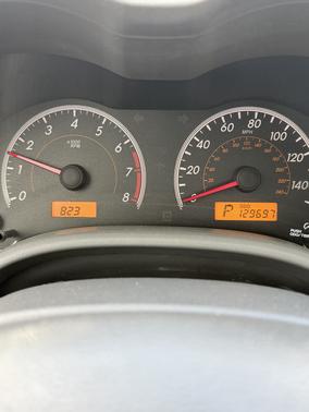 Gray 2009 Toyota Corolla LE