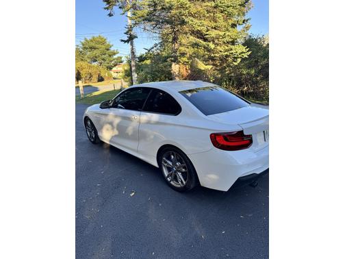 2014 BMW M235 i