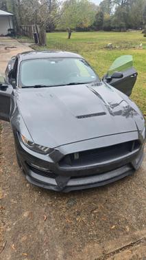 2017 Ford Shelby GT350 Base