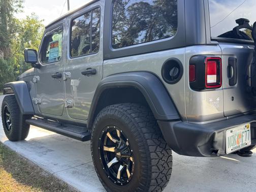 2018 Jeep Wrangler Unlimited Sport S