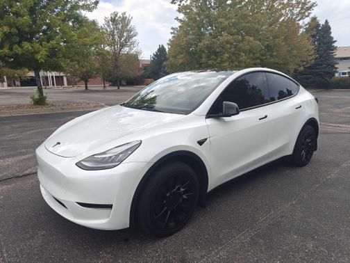 2023 Tesla Model Y Long Range