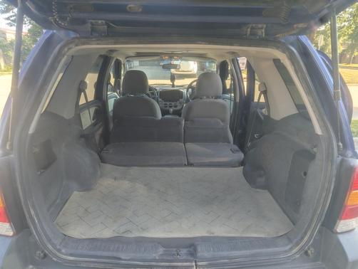 Blue 2006 Ford Escape XLT