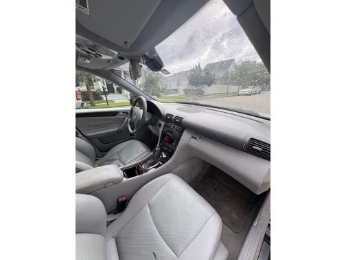 2004 Mercedes-Benz C-Class C320