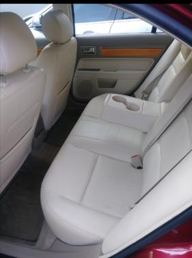 2007 Lincoln MKZ Base