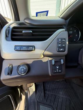 Gray 2016 GMC Yukon XL Denali