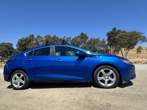 2017 Chevrolet Volt LT