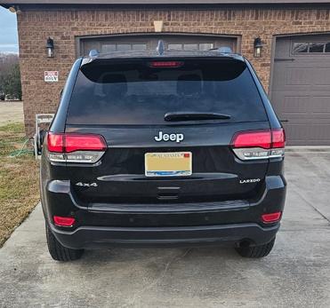 2020 Jeep Grand Cherokee Laredo
