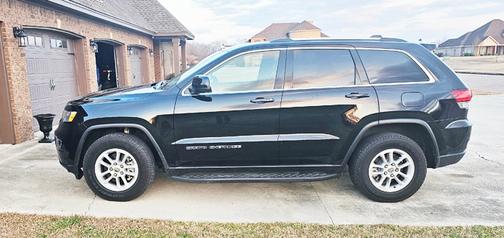 2020 Jeep Grand Cherokee Laredo