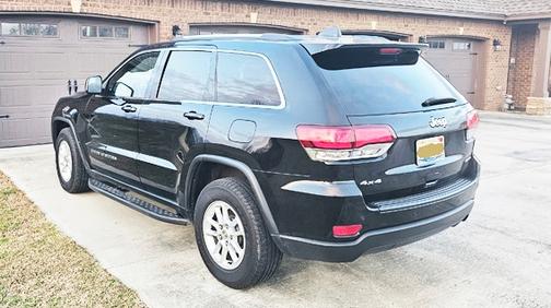 2020 Jeep Grand Cherokee Laredo