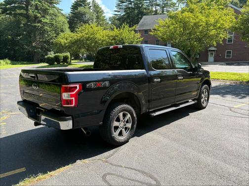 Black 2020 Ford F-150 XLT