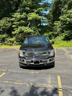 Black 2020 Ford F-150 XLT
