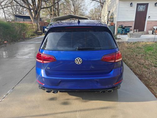 Blue 2019 Volkswagen Golf R 4-Door w/DCC & Navigation