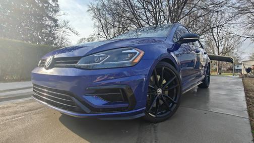 Blue 2019 Volkswagen Golf R 4-Door w/DCC & Navigation