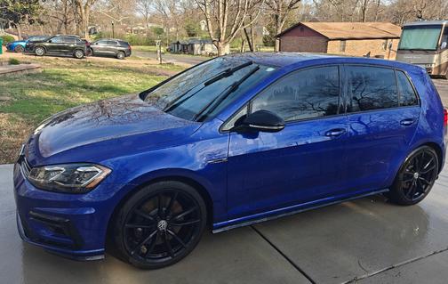 Blue 2019 Volkswagen Golf R 4-Door w/DCC & Navigation