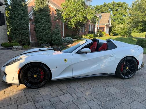 White 2022 Ferrari 812 GTS Base