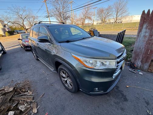 2014 Toyota Highlander XLE