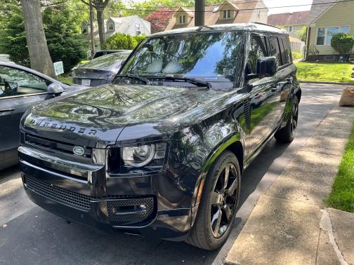 2021 Land Rover Defender X-Dynamic SE