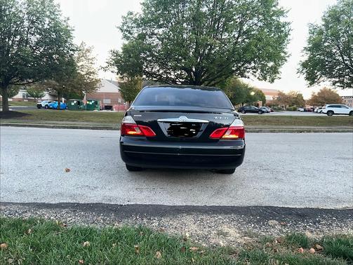 2004 Toyota Avalon XL