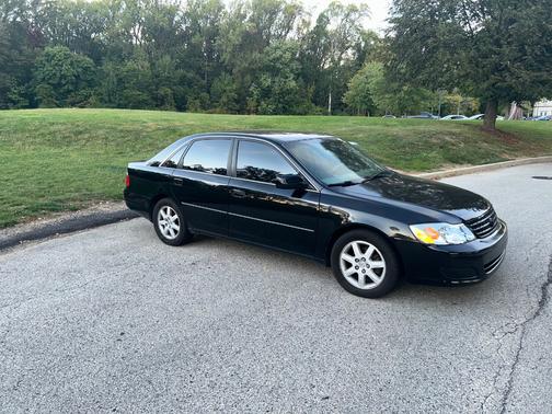 2004 Toyota Avalon XL