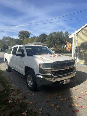 White 2018 Chevrolet Silverado 1500 1LT