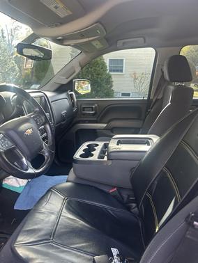 White 2018 Chevrolet Silverado 1500 1LT