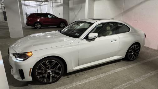2022 BMW 230 i