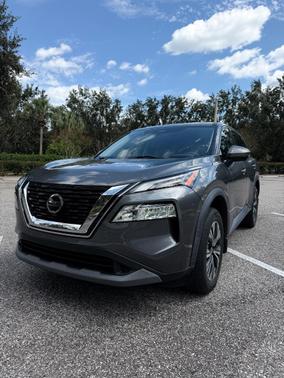 Gray 2021 Nissan Rogue SV