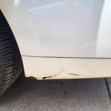 White 2016 Kia Sedona EX