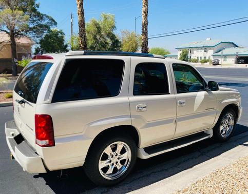 White 2006 Cadillac Escalade Base