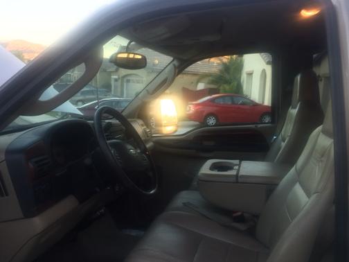 2005 Ford F-350 XL Crew Cab Super Duty