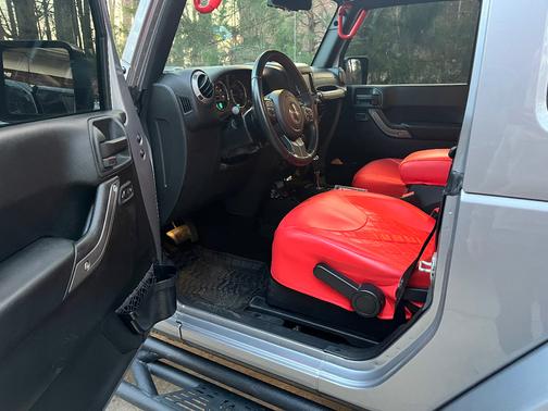 2016 Jeep Wrangler Willys Wheeler