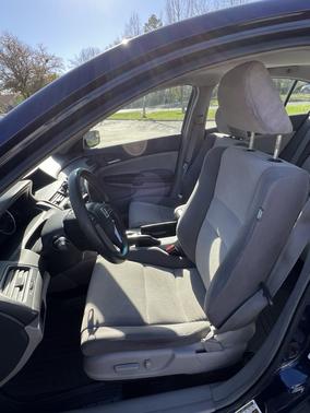 Blue 2009 Honda Accord LX-P