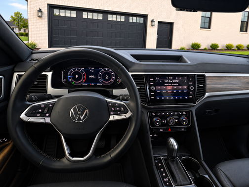 Black 2022 Volkswagen Atlas Cross Sport 3.6L V6 SE w/Technology