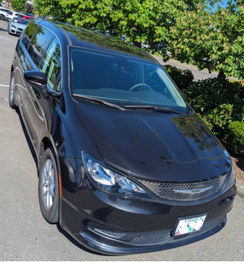 2023 Chrysler Voyager LX