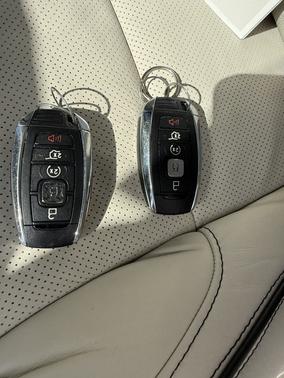 Black 2019 Lincoln Navigator L Black Label