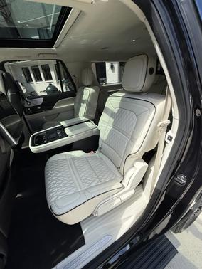Black 2019 Lincoln Navigator L Black Label