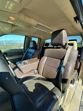 Beige 2004 Ford F-150 XLT SuperCab