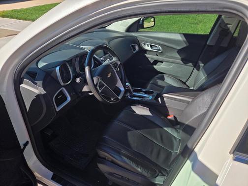 White 2014 Chevrolet Equinox 2LT