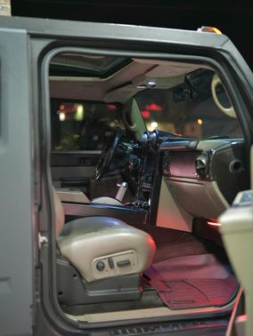 2003 Hummer H2 Base