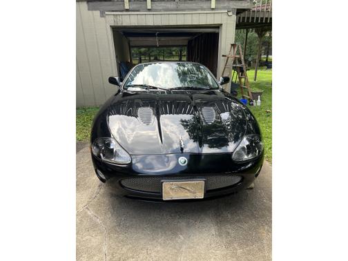 2006 Jaguar XKR Base