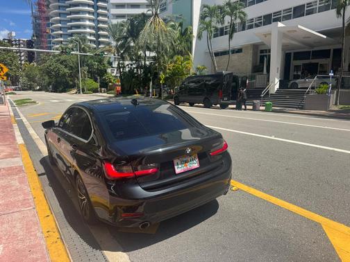 Black 2020 BMW 330 i
