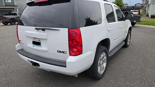 White 2012 GMC Yukon SLT